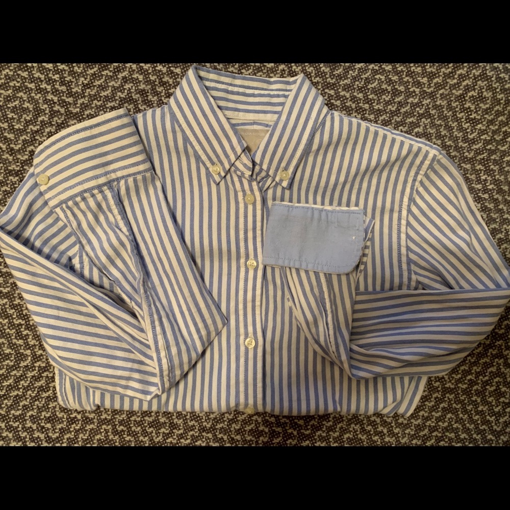 Women’s BR Oxford fit button down